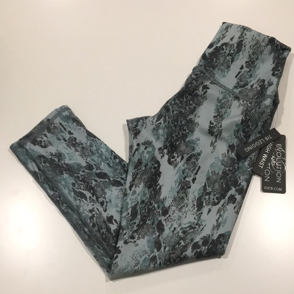EVCR Snake Print Crop High Waist Leggings Size S